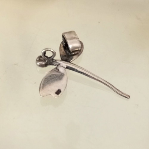 Silver pendant 925 like new 3cm x 2.5cm