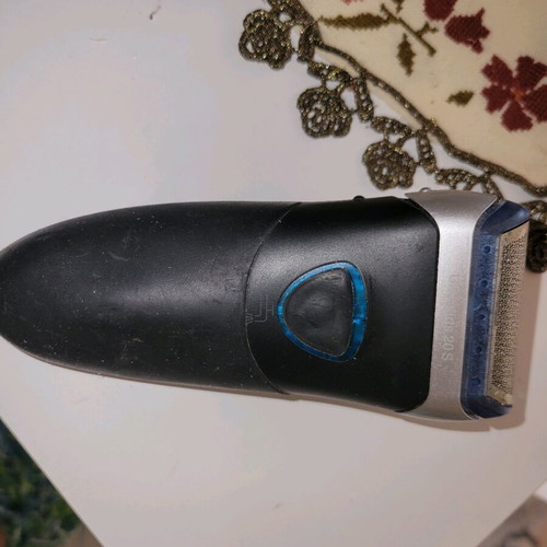 Braun cruzer face 5 used shaver with accessories
