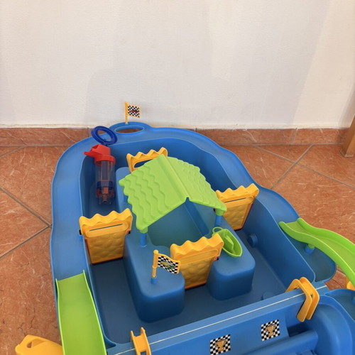 Starplast Water Fun Trolley like new, blue water playset for 24+ months