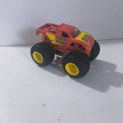 Hot Wheels Monster Jam Carolina CrusherTruck used, collectible