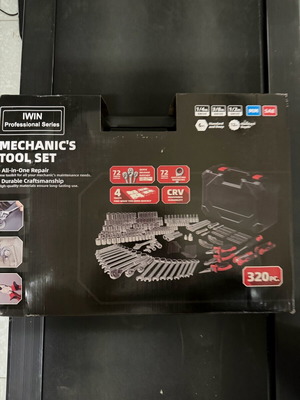 Professional tool case set 320 pieces like new