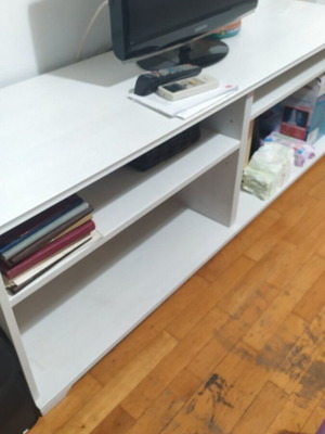 White TV stand with adjustable shelves