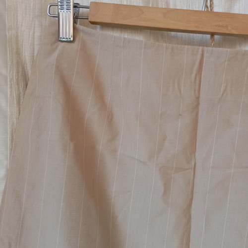 Beige skirt vintage, like new, size large