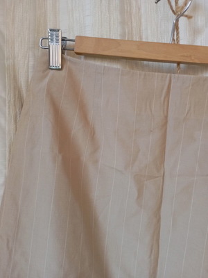 Beige skirt vintage, like new, size large