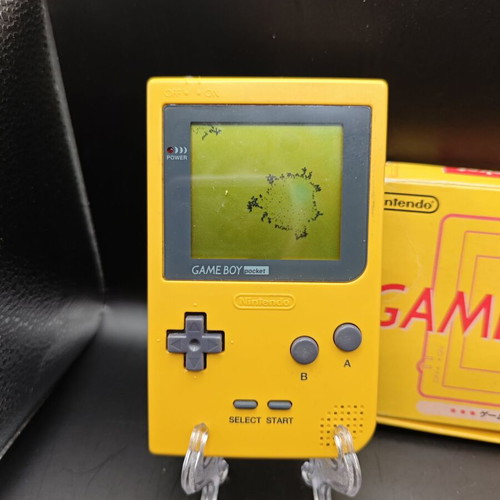Game Boy Pocket used with original Japanese box, screen issue