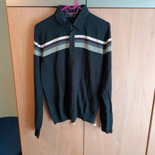 Knitted men's sweater size L like new, black and gray