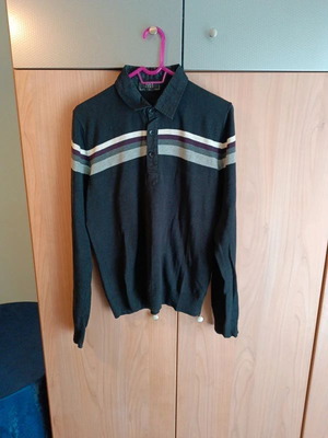 Knitted men's sweater size L like new, black and gray