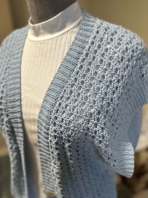 Sleeveless cardigan made to order, cotton yarn, size M-L oversize