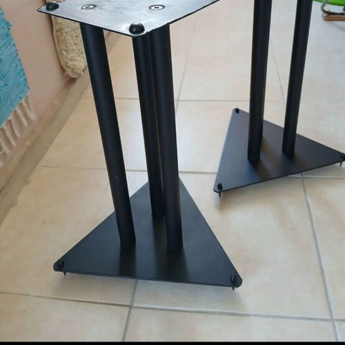 Speaker stands metal, like new, short and stable