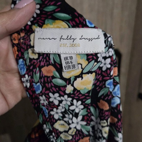 Never Fully Dressed Dress size 10 like new