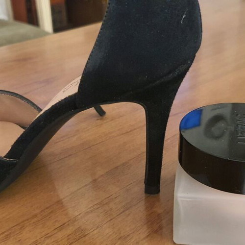 Marian Spanish black leather high heels size 38 new with real feather