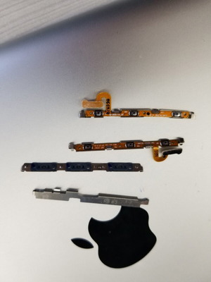 Samsung S8 buttons used, working