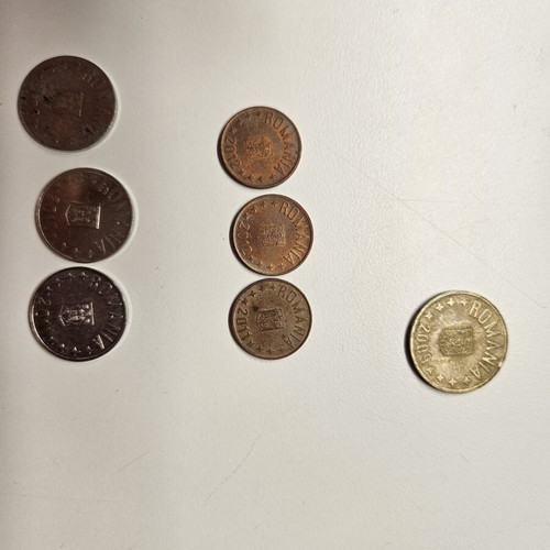 Romanian coins used, mostly from old currency