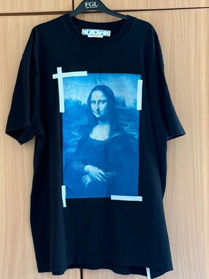 Off-White Oversized T-Shirt M Like New Black