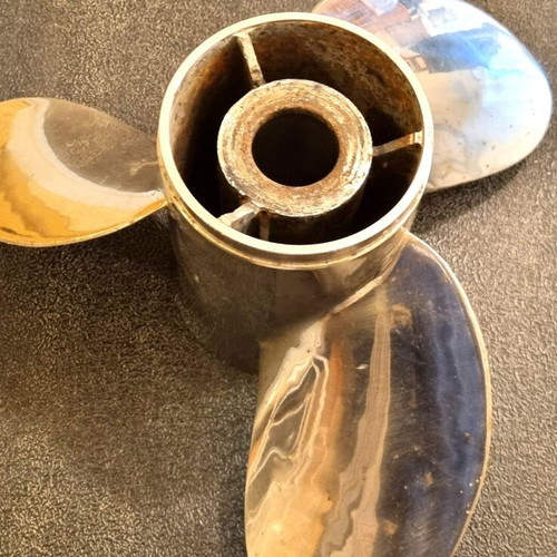 Propeller like new without inner hub