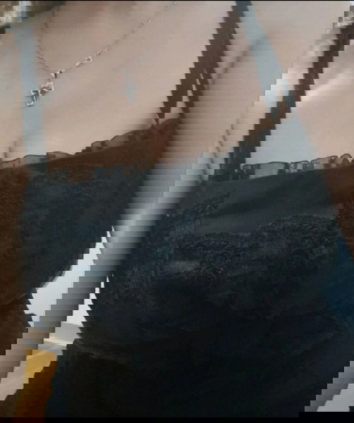 Αμπιγιέ τοπ με ανάγλυφα σχέδια