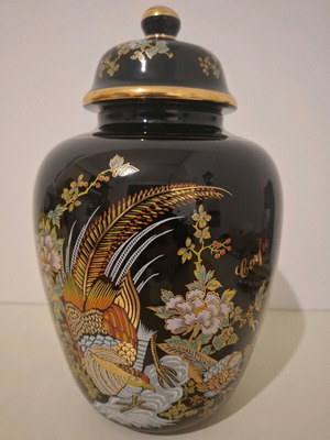 Corfu porcelain vase black with flowers and birds pattern like new