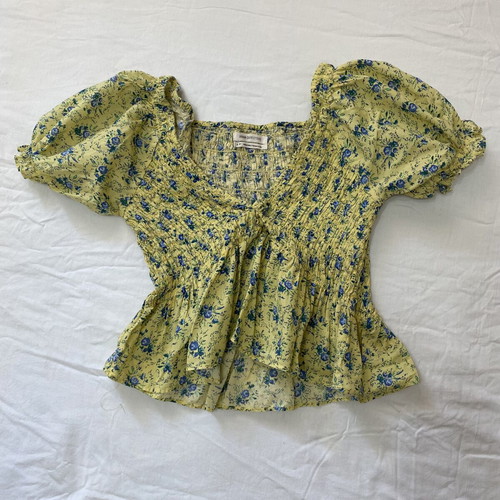 Floral yellow cropped top with puffy sleeves like new