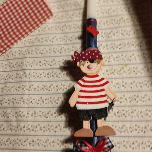 Lambada Easter candle with wooden pirate and box, new