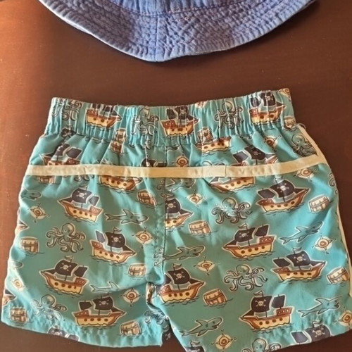 Baby beach set with swim shorts and hat up to 24 months