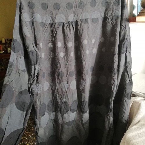 Piment Rouge Long Blouse Large, like new, viscose, pockets