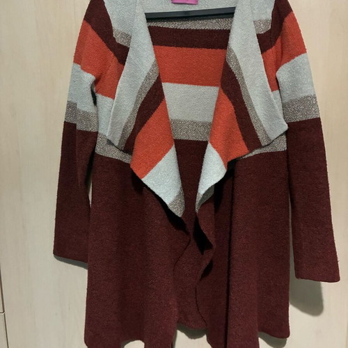 Knitted cardigan with geometric pattern and metallic details, new