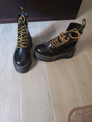 Airwair Jadon Max boots size 37, black, new