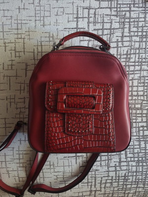 Mini backpack Folli-Follie σαν καινούργιο, τσεπάκι απομίμηση croco, μπορντό