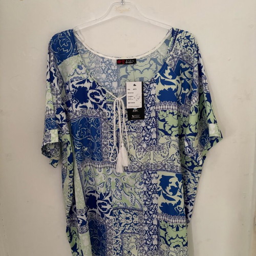 Summer blouse colorful with details, size L