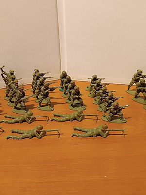Airfix Modern German Infantry 1/32 figures used, set of 30
