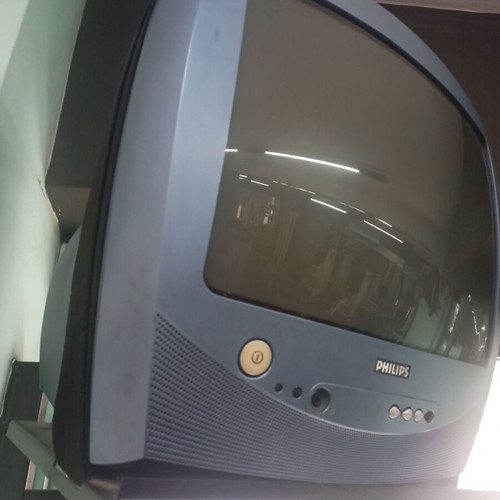 Philips televisions used, blue navy color, set of 2