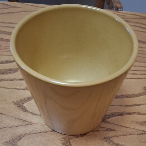 Ceramic yellow flowerpot new