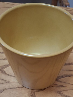 Ceramic yellow flowerpot new