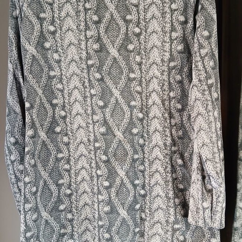 Next women's blouse like new, black and grey, cable knit, pockets, size 14