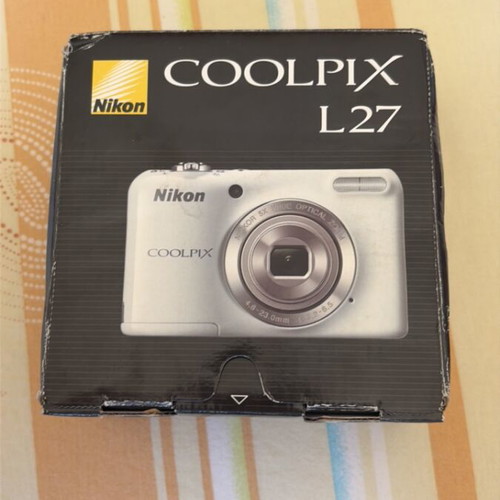 Nikon Coolpix L27 16.1MP Camera with 5x Zoom new