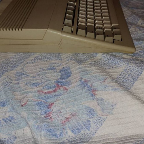 Commodore Amiga 500 like new with 512KB RAM and manuals