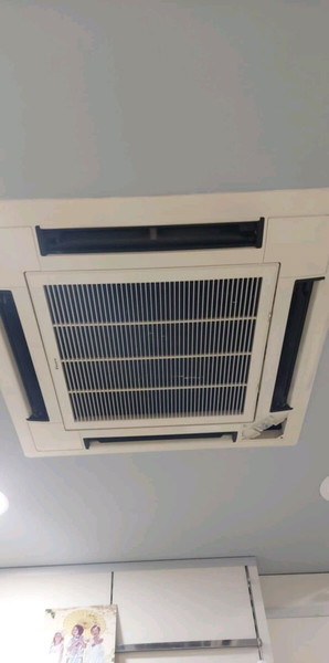 Daikin κλιματισμός οροφής 470€