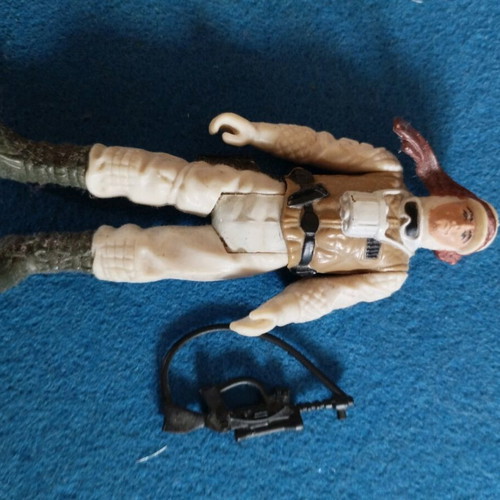 Star Wars Luke Skywalker Hoth Vintage 1980 figure used with Rebel Rifle