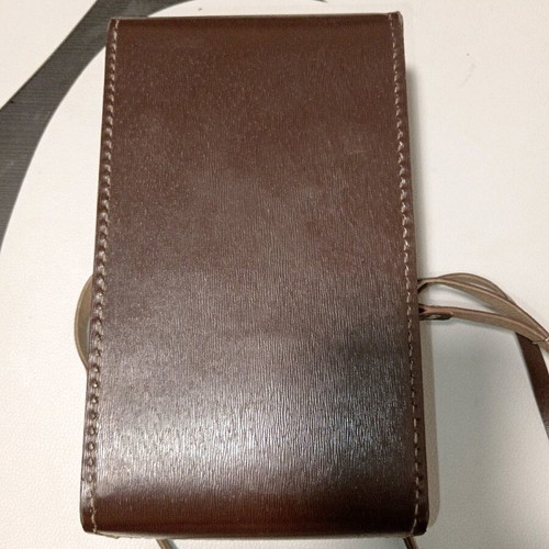 Avrora camera old with leather case used