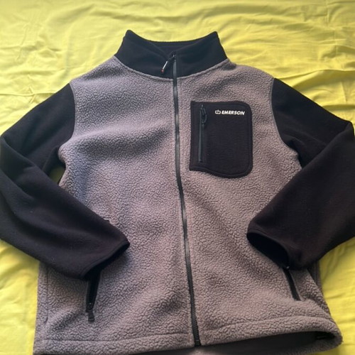 Emerson fleece jacket like new, size M, black and grey