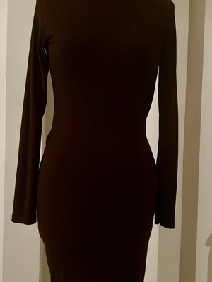 Brown backless dress like new, size M