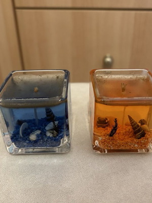 Κεριά με θαλασσινό καλοκαιρινό σχέδιο σαν καινούργια, σετ 2 τεμαχίων