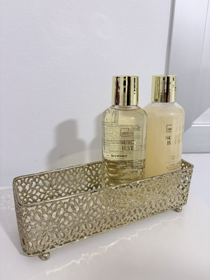 Shower gel and bubble bath set with stand, 160ml each