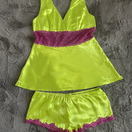 Yamamay pajama set like new, large, pink and yellow