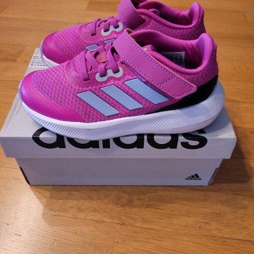Adidas athletic shoes no30 fuchsia like new