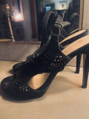 Menbur black high heels like new with cut-out design and ankle strap