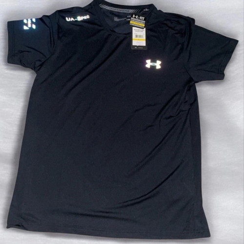 Under Armour Reflective T Shirt new, size L, black