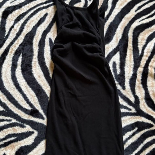 Zara dress black like new with pleats, size S