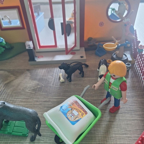 Playmobil Farm Animal Lodge 50th Anniversary Set like new