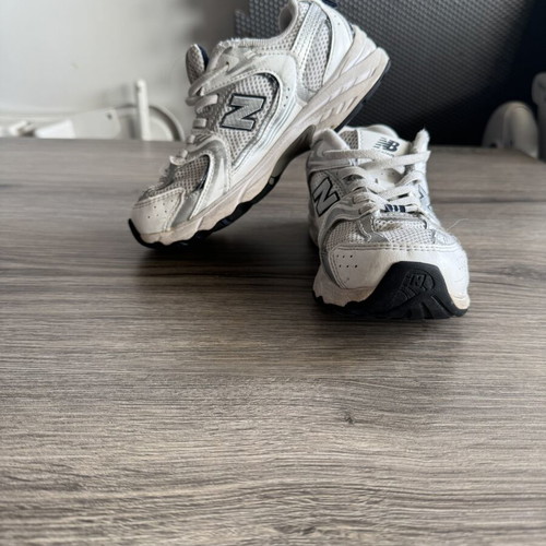 New Balance 530 Athletic Shoes used, size 31, white